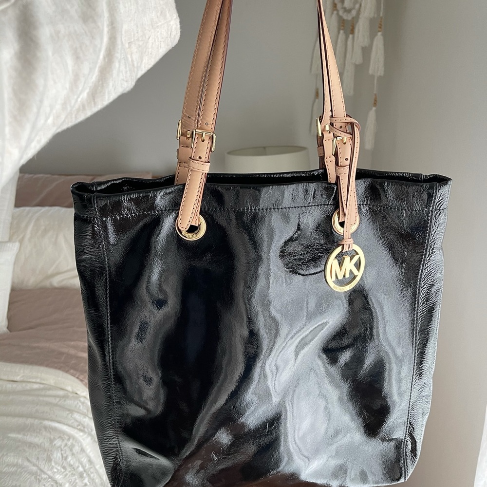 Black patent Michael Kors tote